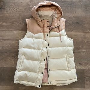 Patagonia- Women’s Bivy Hooded Vest